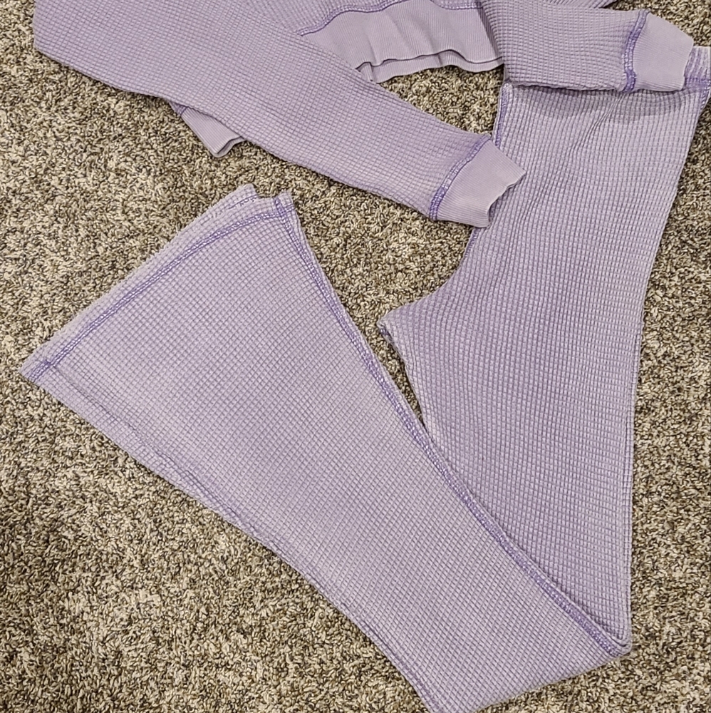 Wild Fable Women Hood Crop Top & Pant Lounge Set - Picture 4 of 7